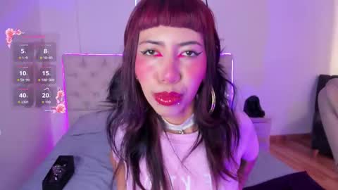 Nina Fox  online show from March 23, 3:06 pm