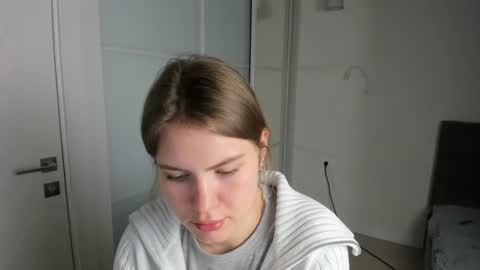 Snapshot of ninarihh chatting on March 4, 5:24 pm ninarihh online show from March 4, 5:24 pm
