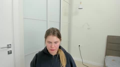 Snapshot of ninarihh chatting on March 3, 4:47 pm ninarihh online show from March 3, 4:47 pm