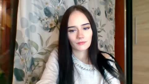 Nina online show from December 5, 10:51 pm