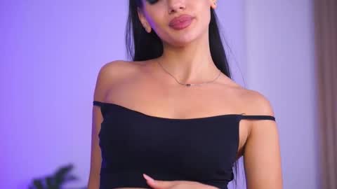 Ninna online show from December 4, 8:30 pm