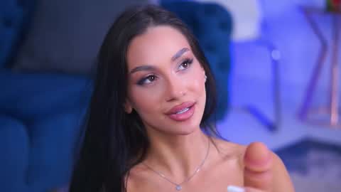 Ninna online show from February 7, 8:45 pm