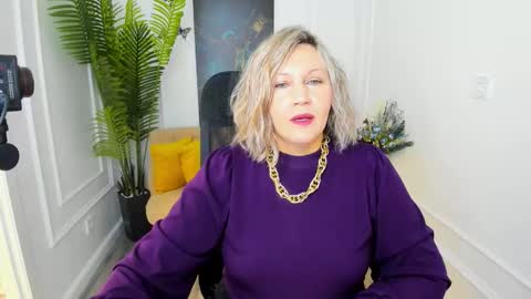 ninastarle online show from November 28, 5:04 am