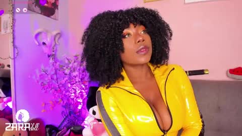 NINI  online show from May 23, 3:30 pm