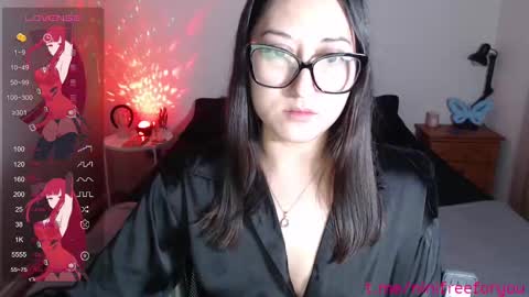 Snapshot of ninimoon chatting on September 11, 5:09 am Ninimoon online show from September 11, 5:09 am