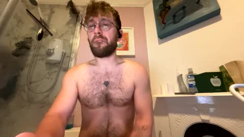 nipsandbuds online show from January 1, 3:57 pm