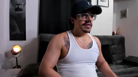 Steven online show from November 9, 3:43 am