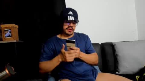 Steven online show from March 3, 2:26 am