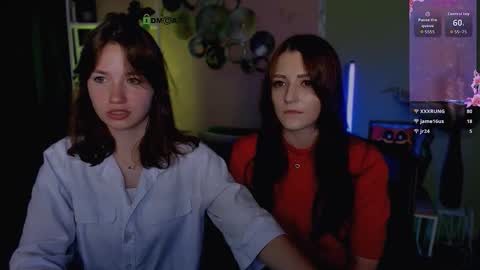 Snapshot of niri_vex chatting on September 18, 7:40 pm niri_vex online show from September 18, 7:40 pm