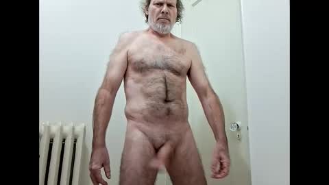 iain online show from January 12, 12:39 am