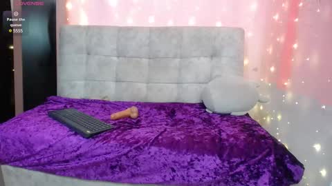Snapshot of niuk_mei chatting on February 17, 4:39 pm Niuk online show from February 17, 4:39 pm