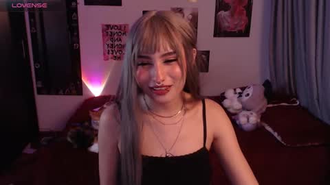 Nixxie  online show from October 26, 1:17 am