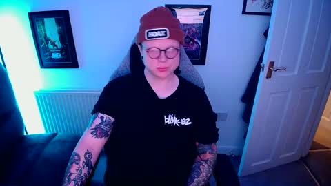 BNate93 online show from December 23, 10:01 pm