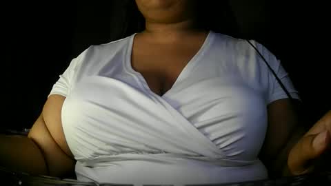 NMora the Goddess online show from January 19, 5:06 am