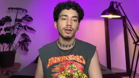 noah_and_steven online show from June 30, 3:55 pm
