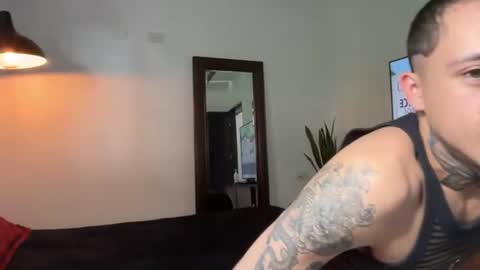 noah_and_steven online show from July 22, 6:54 pm