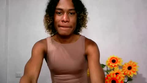 Noah Millers online show from November 12, 3:25 pm