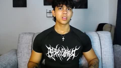 luis navas online show from May 26, 3:12 am