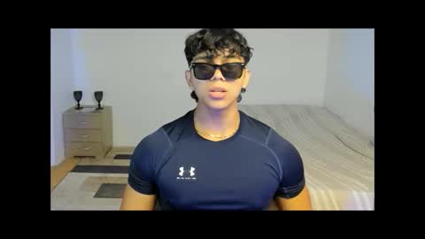luis navas online show from May 16, 6:21 am