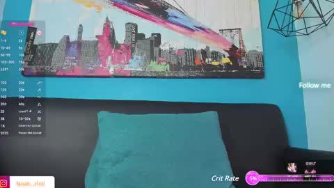 Snapshot of noah_ricci_ chatting on February 13, 12:21 pm online show from February 13, 12:21 pm