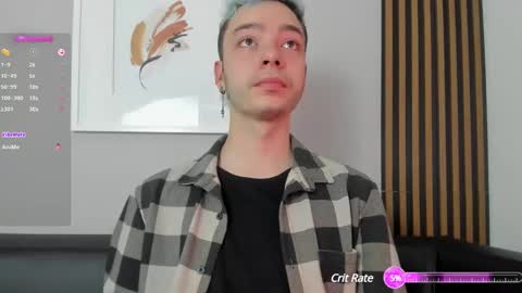 Snapshot of noah_ricci_ chatting on March 10, 12:06 pm online show from March 10, 12:06 pm