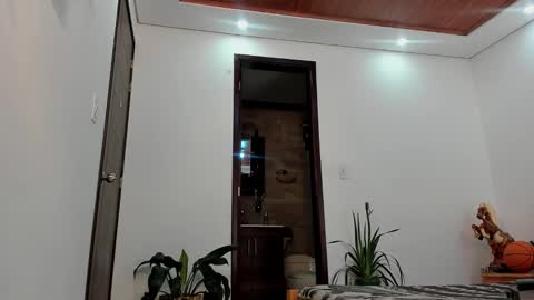 LIAM- noah online show from September 13, 1:02 pm