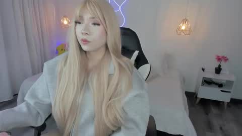 Noah  online show from December 15, 5:58 am