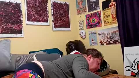 Jonny Coxman online show from April 28, 8:29 am