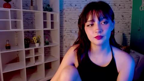 Snapshot of noeva_ chatting on October 17, 12:14 am Noeva online show from October 17, 12:14 am