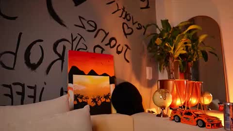 Snapshot of noha_miler chatting on October 14, 9:51 pm kevin online show from October 14, 9:51 pm