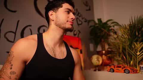 Snapshot of noha_miler chatting on September 26, 6:05 pm kevin online show from September 26, 6:05 pm