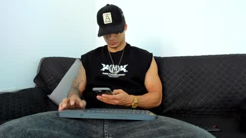 nohanhunter online show from July 14, 2:33 pm