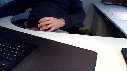 Ralle online show from November 9, 10:30 am