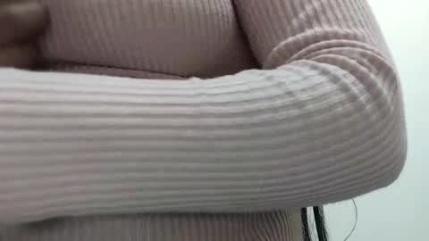 nora_roy246 online show from December 14, 2:18 am