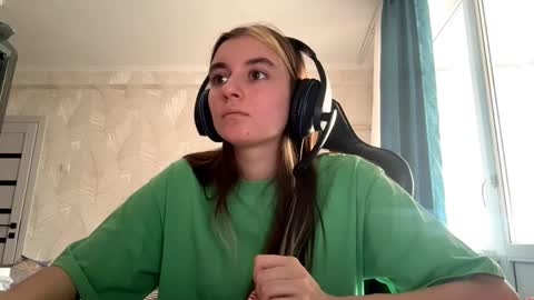 Elena online show from March 2, 7:15 am