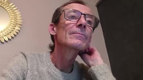 nosaintswhitoutsinners online show from November 1, 8:08 pm