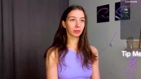 Snapshot of not_yourtoy chatting on October 6, 2:13 pm Hello My name is Helene NTMU Finger up if u like what u see online show from October 6, 2:13 pm