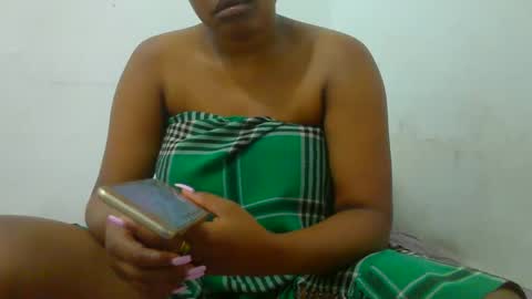 Snapshot of notoy1 chatting on October 13, 9:17 pm notoy1 online show from October 13, 9:17 pm