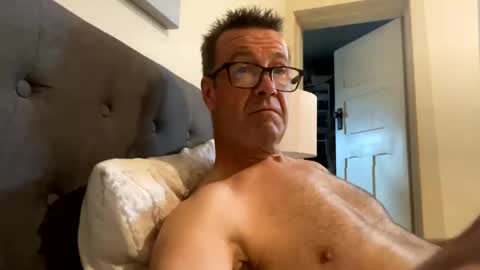 Nottsaust online show from December 2, 11:13 pm