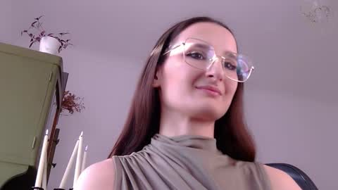 Snapshot of nova_mystic chatting on September 25, 12:23 pm nova_mystic online show from September 25, 12:23 pm