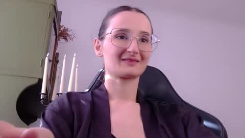Snapshot of nova_mystic chatting on September 22, 12:09 pm nova_mystic online show from September 22, 12:09 pm
