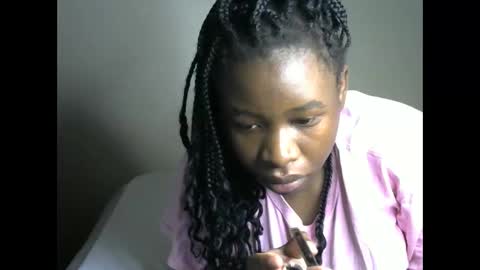 novaah online show from November 4, 11:39 pm