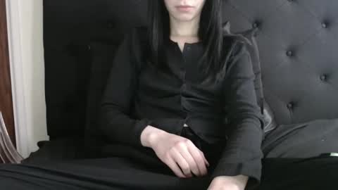 Olivia online show from January 16, 7:23 pm