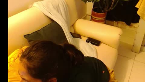 novaperotti online show from October 27, 6:35 am