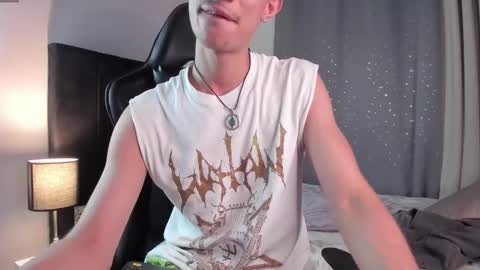 Nova online show from September 17, 8:01 pm