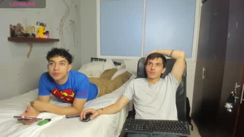 Snapshot of noxx_stark chatting on October 27, 1:27 am Noxx  online show from October 27, 1:27 am