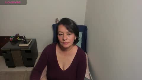 nuit_rose online show from October 10, 3:23 am