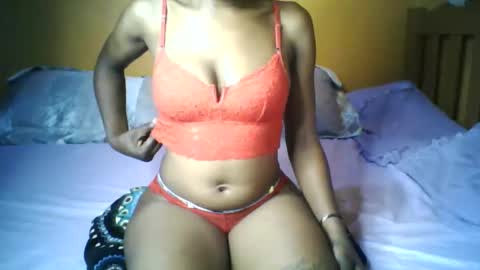 nukshypipi online show from May 31, 10:00 pm