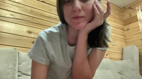 Snapshot of nursedoll chatting on October 5, 4:25 pm Ema online show from October 5, 4:25 pm