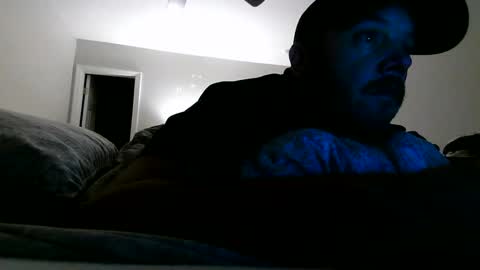 nuttincowboy727272 online show from March 28, 1:29 am